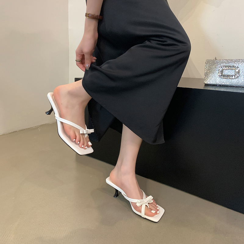 2025 Summer Korean Style Chic Bow Square Toe Open Toe Mid Heel Women's Sandals - Image 3
