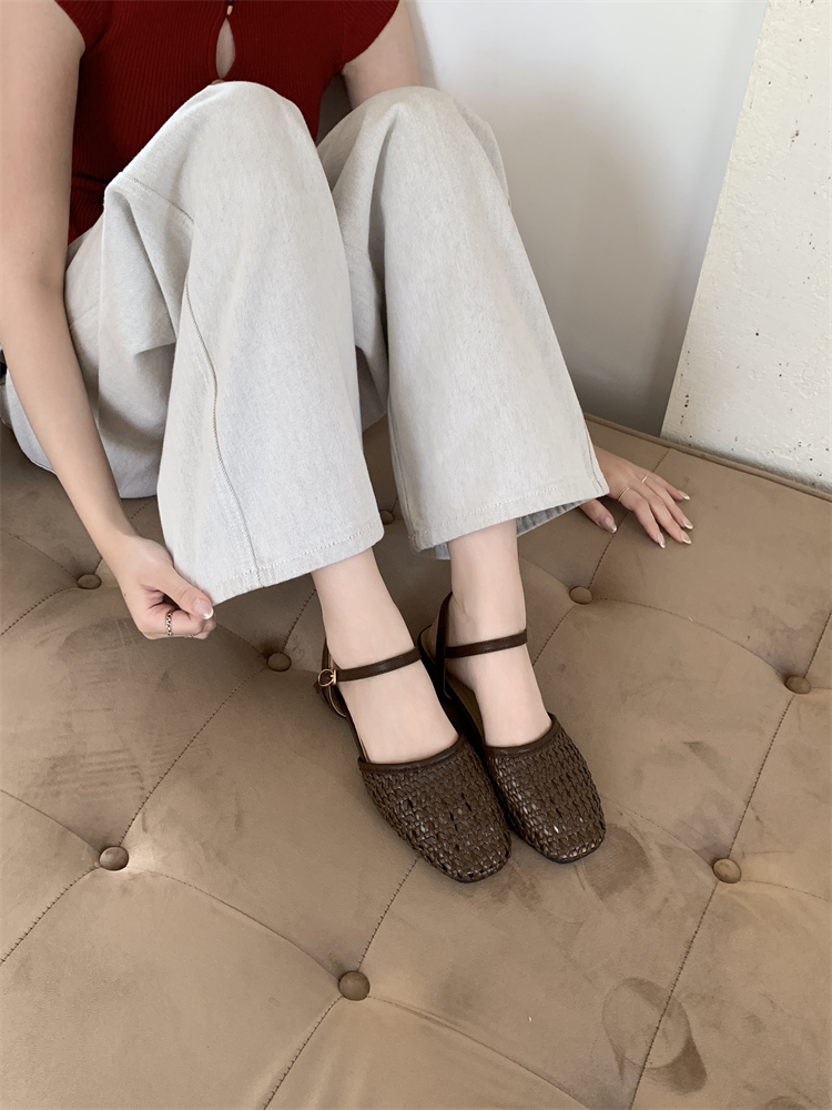 French Retro Buckle Strap Sandals for Women 2026 Autumn New Style Elegant Woven Hollow Out Low Heel Shoes - Image 3