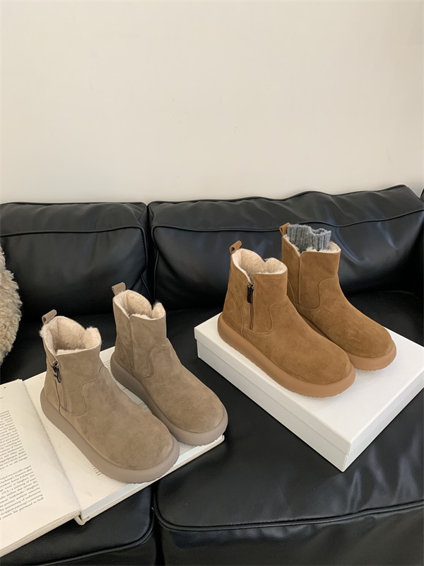 Genuine Suede Leather Thick Sole Chelsea Boots Women Winter New Retro Martin Boots Flat Ankle Boots - Image 4